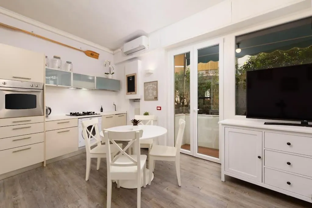 Diamante Sea Apartment Varigotti